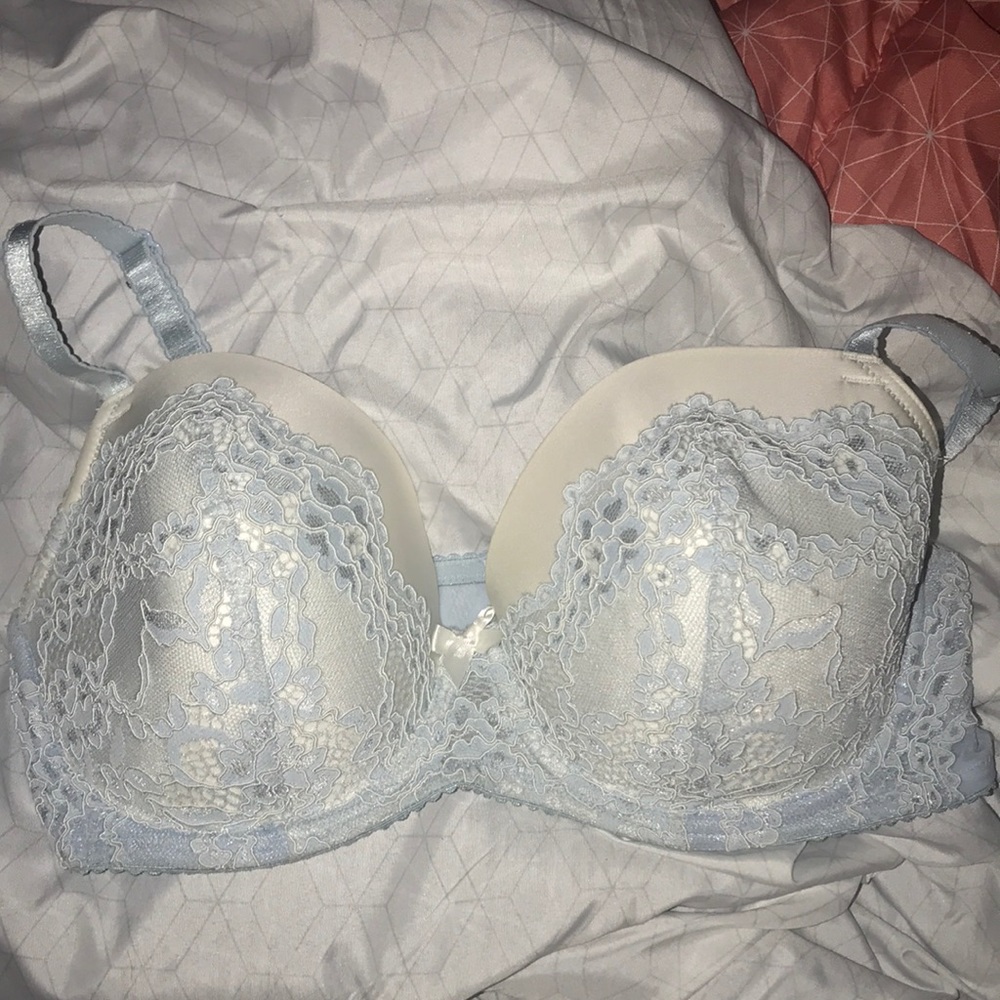 Victoria secret bra. New, never worn!
